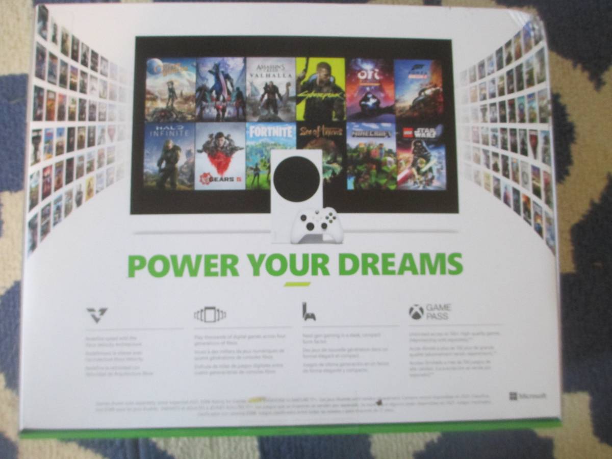Xbox Series S - Digital bundle, One controller, 512GB SSD (NEW in box)