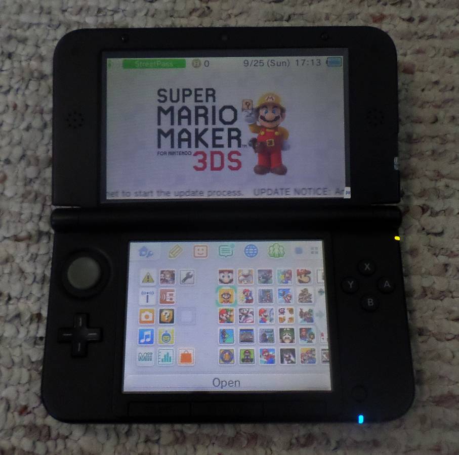 Nintendo 3Ds Console with over 250 games and charger