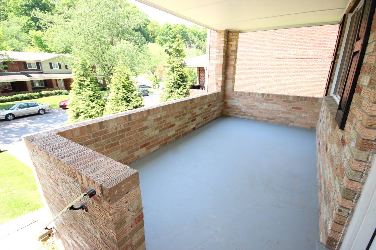 Bale Manor is the PERFECT place to live!