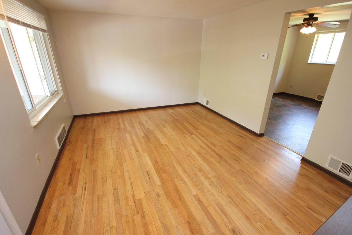 Bale Manor is the PERFECT place to live!