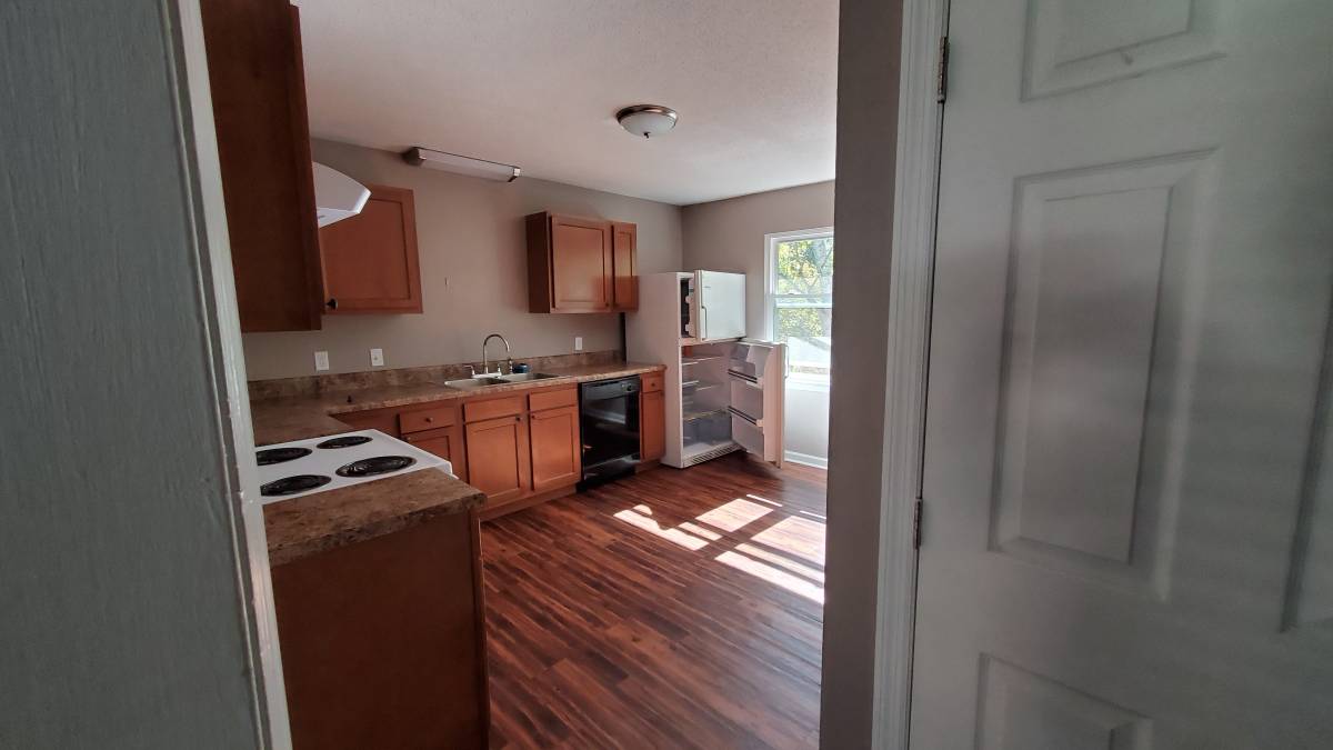 Duplex for Rent  -    Near Walmart on 153