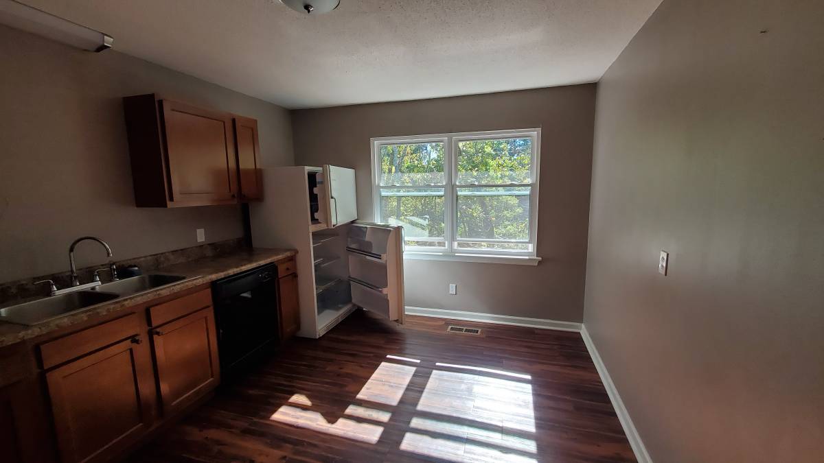 Duplex for Rent  -    Near Walmart on 153