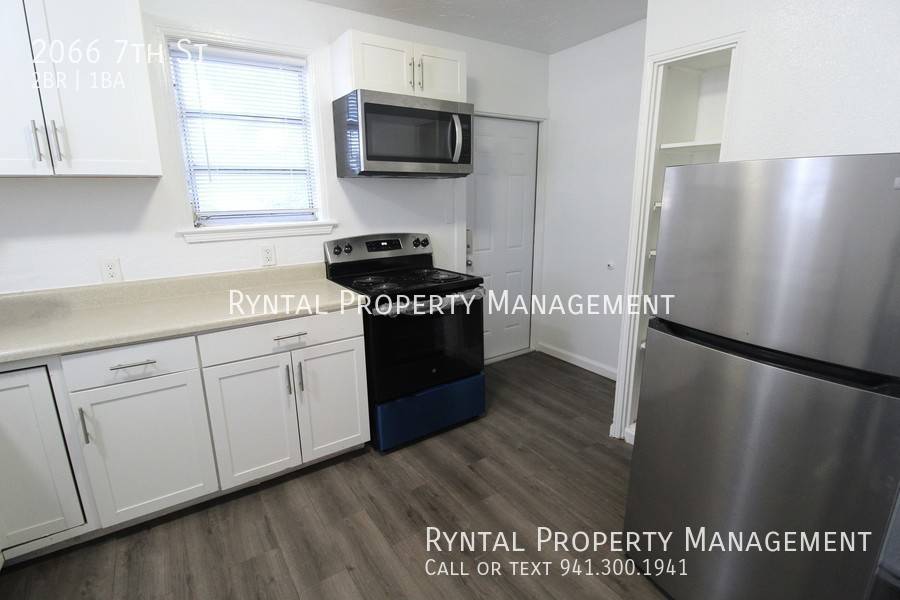 Adorable 2Bdr SFH in Sarasota