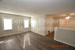 200 24th St. S- 2/1/1 + Bonus Room with LARGE fenced yard!!
