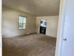 2 bedrooms 2bathroom Beautiful renovated ranch