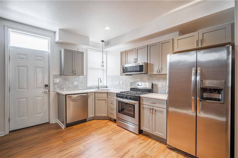 Renovated Two Bedroom in East Passyunk