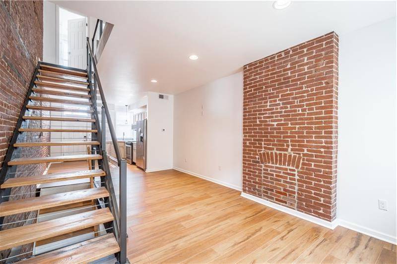 Renovated Two Bedroom in East Passyunk