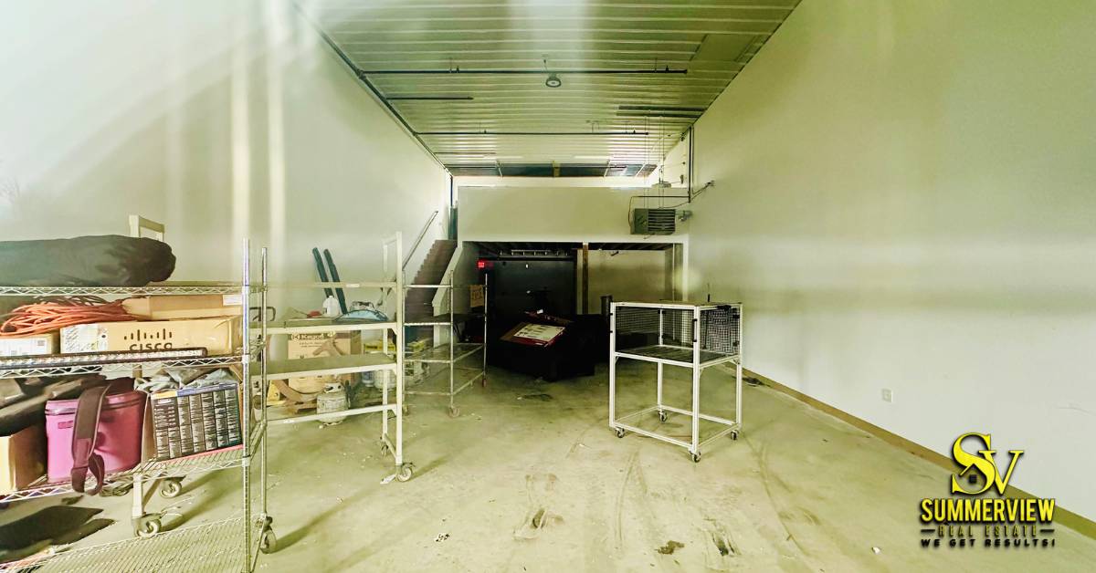 Warehouse from $2750 for lease Derry NH