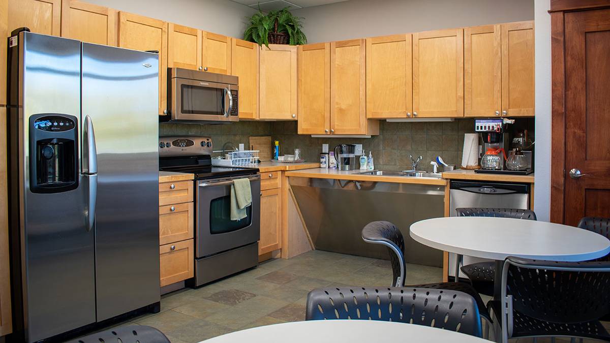 Longmont Commercial Spaces for Lease! All sizes, shapes, terms.