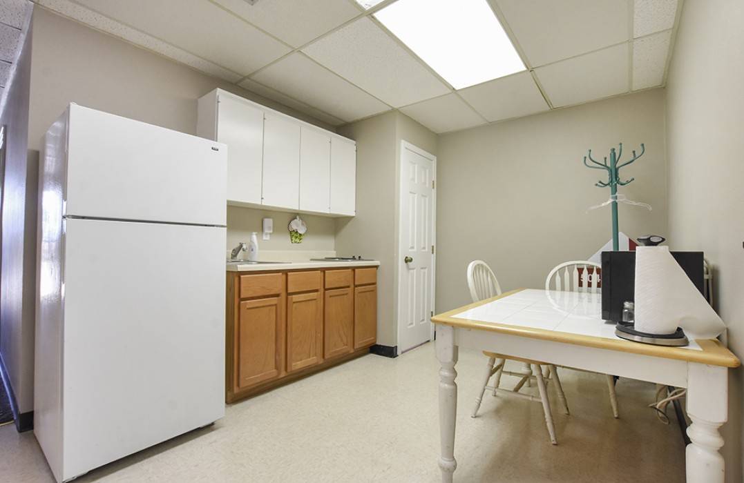 Workspace To Focus On Your Business~