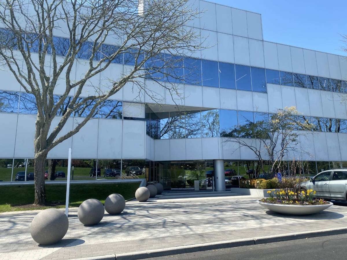 The Perfect Team Company Office Is Waiting For You at Regus!!!