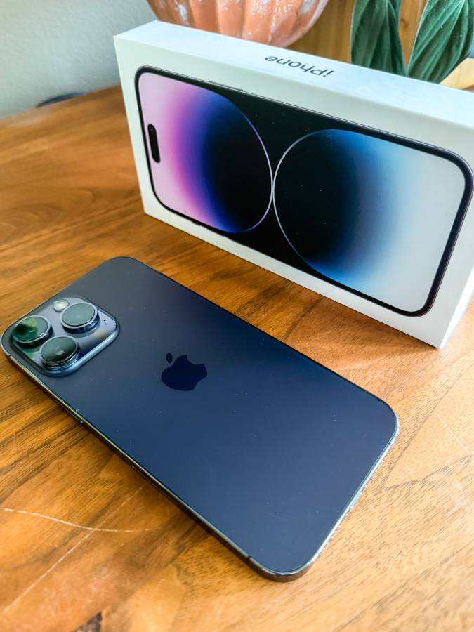 Apple iPhone 14 Pro Max 1TB (Unlocked)