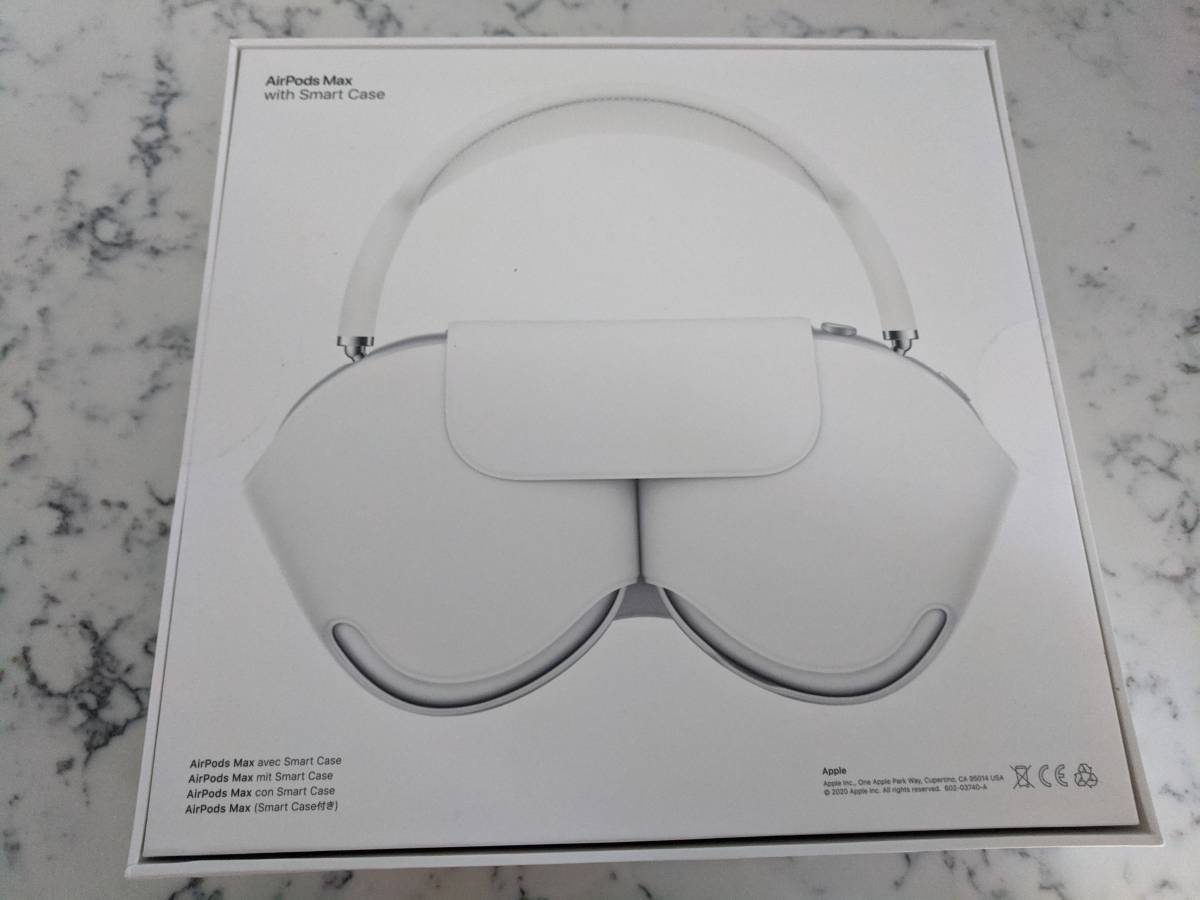 Apple AirPods Max with Smart Case in Sealed box