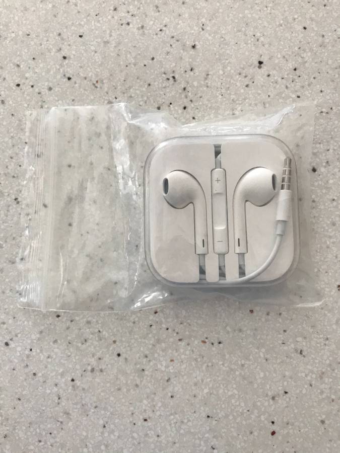 Original OEM Apple Genuine Earbuds Headphones for iPhone (3)