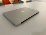 Mid 2014 15" Macbook Pro, new battery 15 cycles, excellent condition 16gb 500mb
