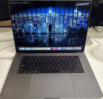 16-inch MacBook Pro M1 Max 10-Core CPU 32-Core GPU 64GB 4TB MK1A3LL/A