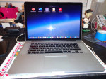Apple MacBook Pro A1398-15"-2.3ghzI7,256gb,8gb,Webcam,Wireless,-2012
