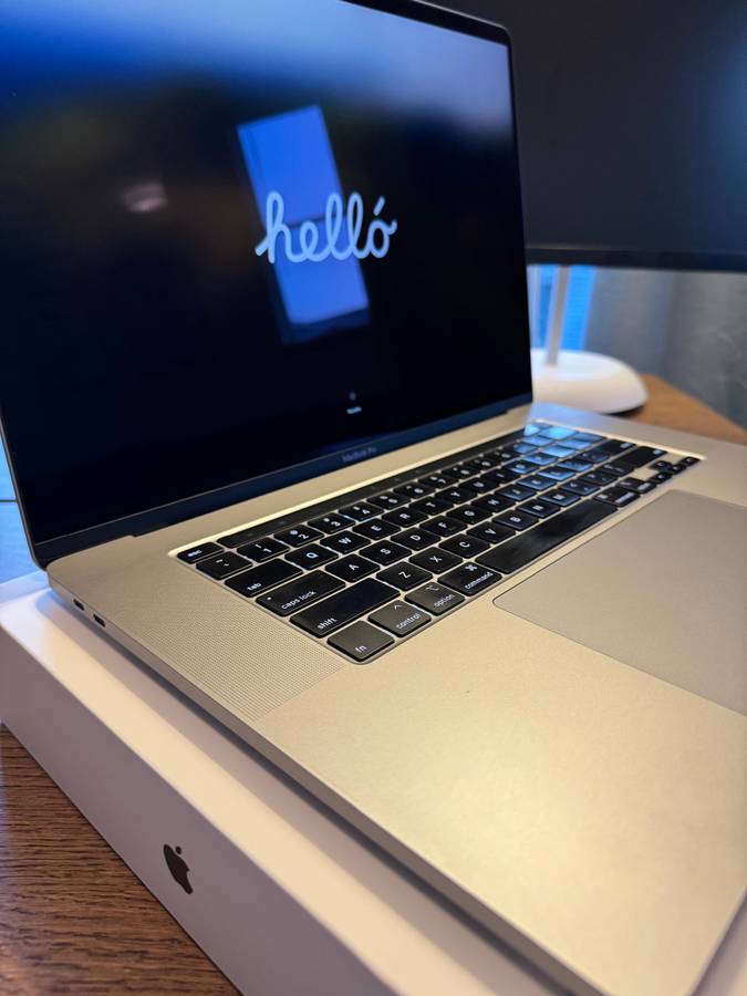 Like new MacBook Pro 16” Space Gray (2019) $850