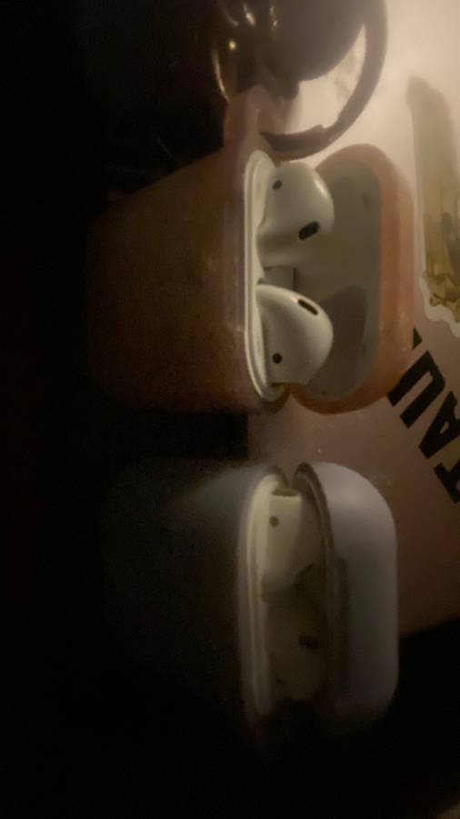 Apple airpods
