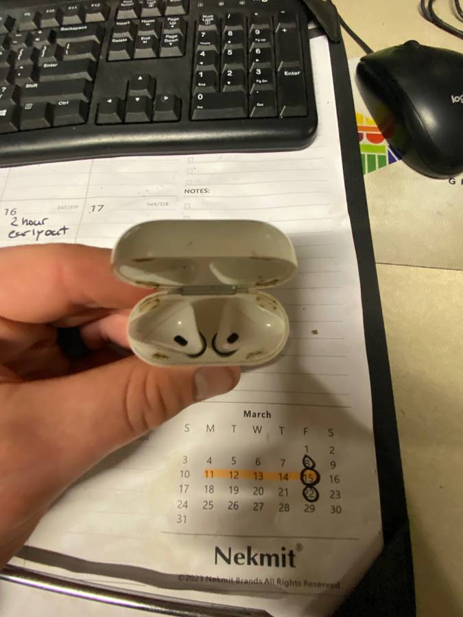 1st gen airpods