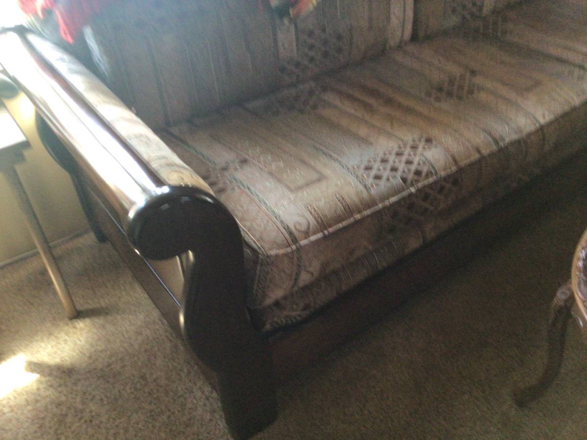 Amish sofa and chair