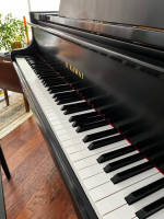 Beautifully Maintained Kawai GM10 Baby Grand Piano