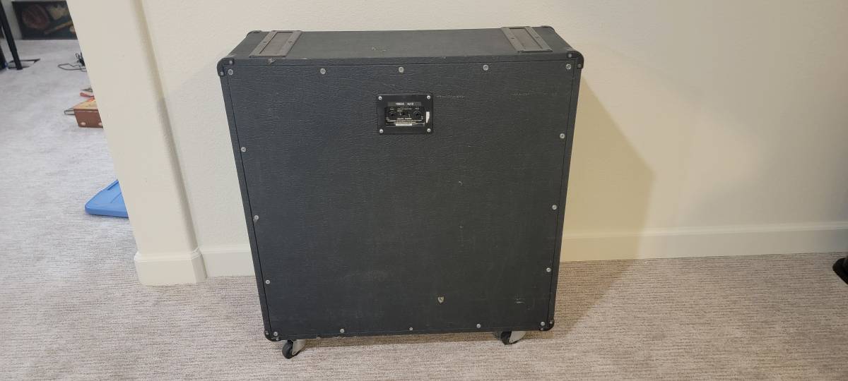 Marshall JCM 900 4x12 Display Angled Cabinet Cabinet