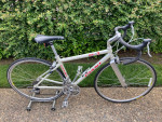 Giant TCR 2T 24 speed road bike/looks & rides excellent