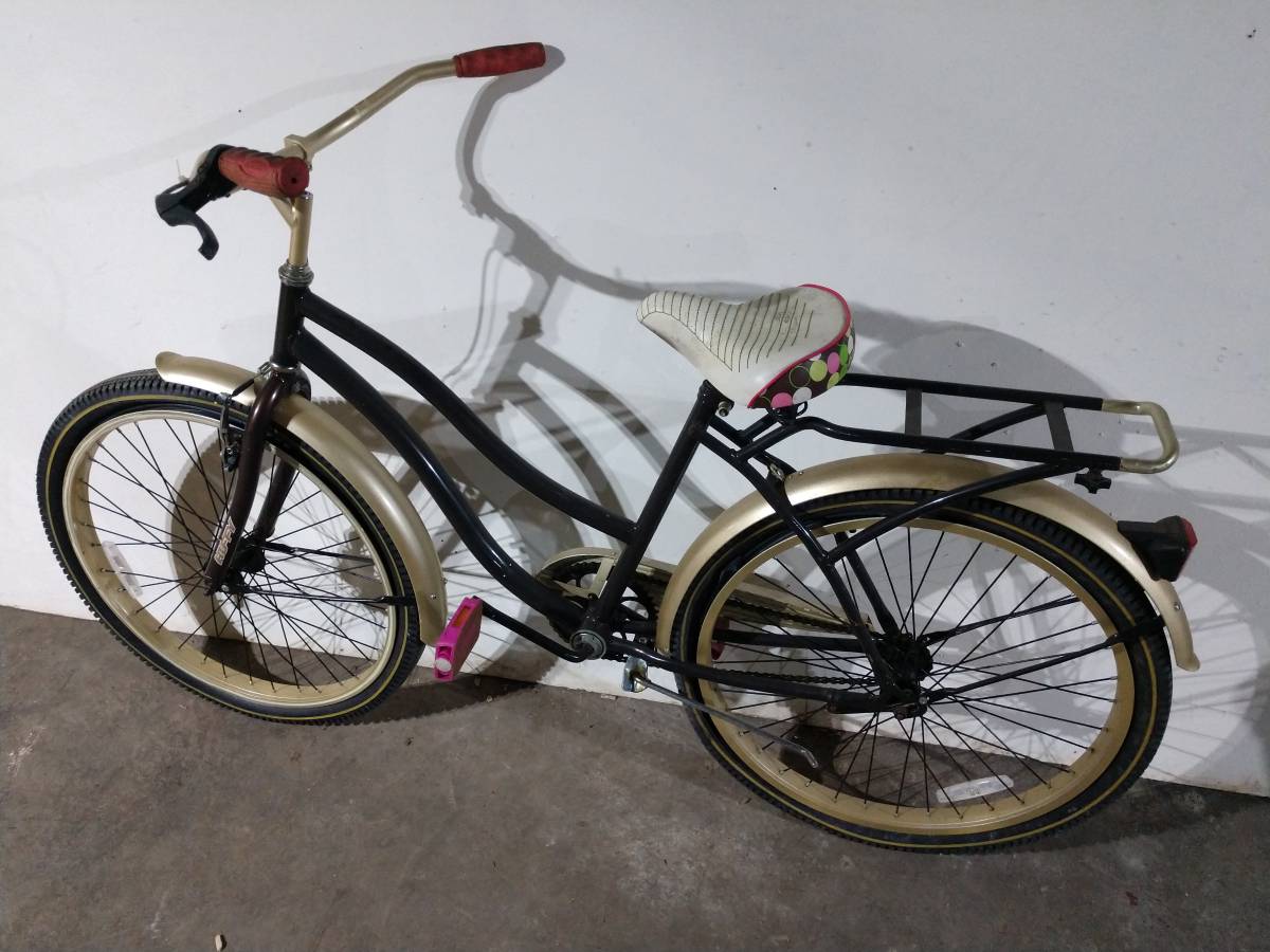 Huffy Beach Cruiser Bicycle