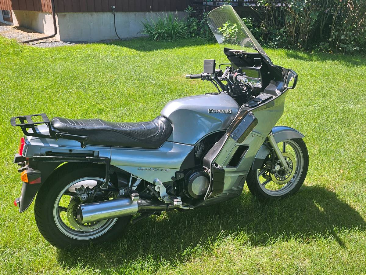 1986 Kawasaki Concours ZG1000 motorcycle for sale.