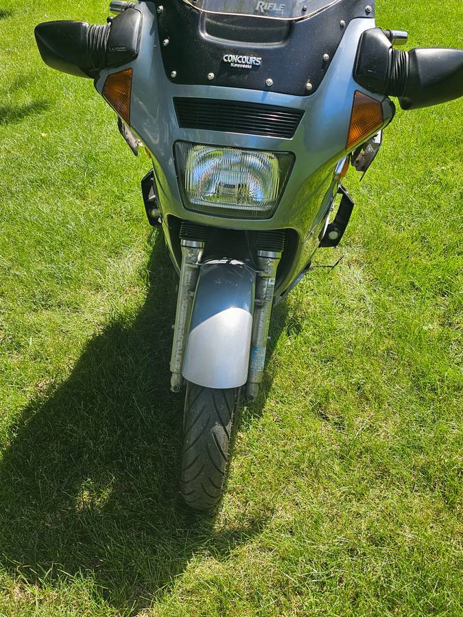 1986 Kawasaki Concours ZG1000 motorcycle for sale.