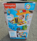 Fisher Price Laugh and Learn Servin' Up Fun Food Truck Toy NEW