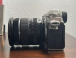 Fujifilm X-T4 26.1 MP Mirrorless Camera - Silver (XF 16-80mm f/4 R OIS WR)