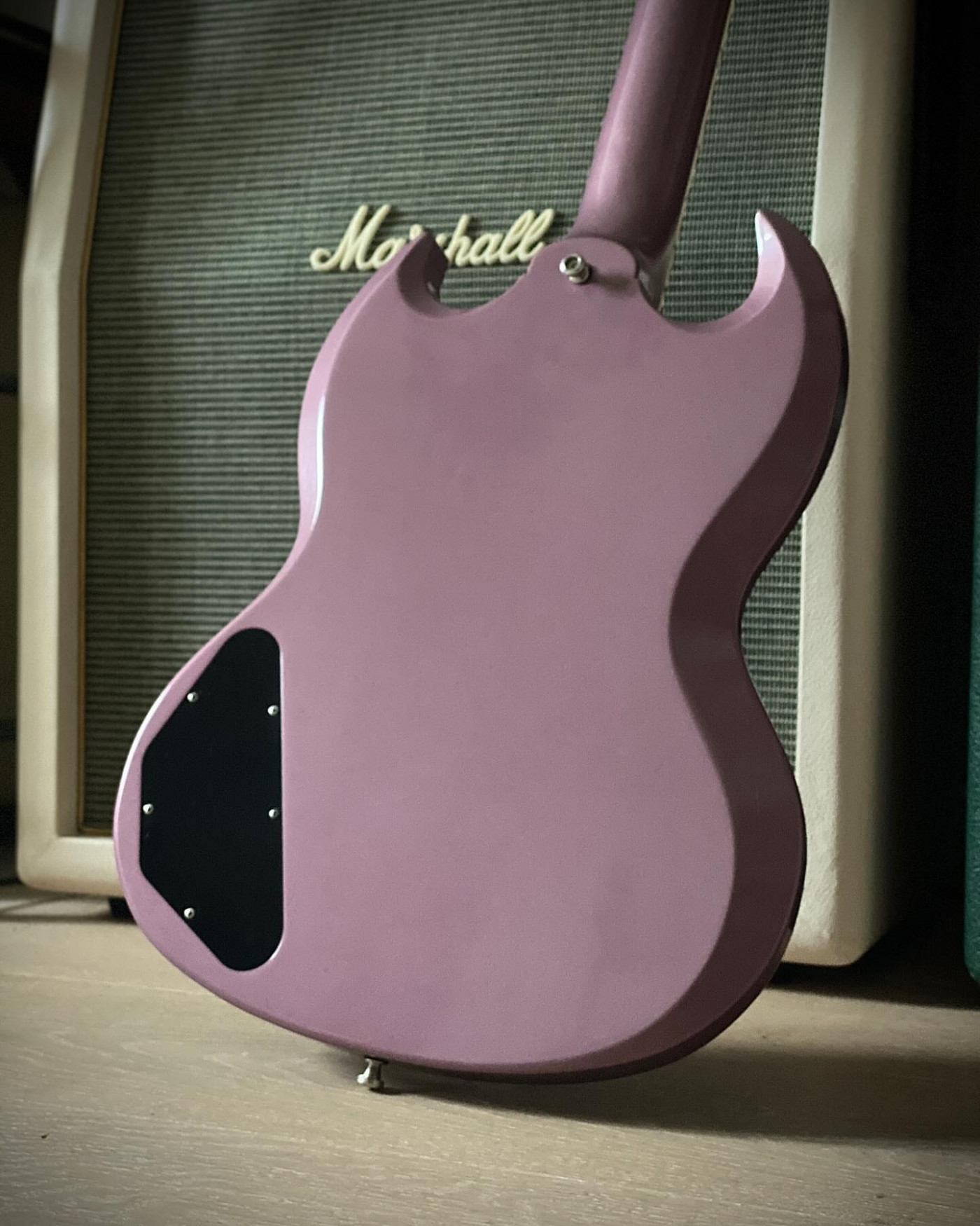 Beautiful Vintage Guitar 🎸 for sale