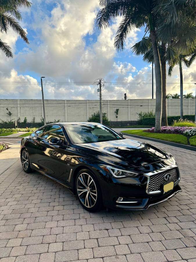 2017 INFINITI Q60 3.0t Premium 60,000 mi