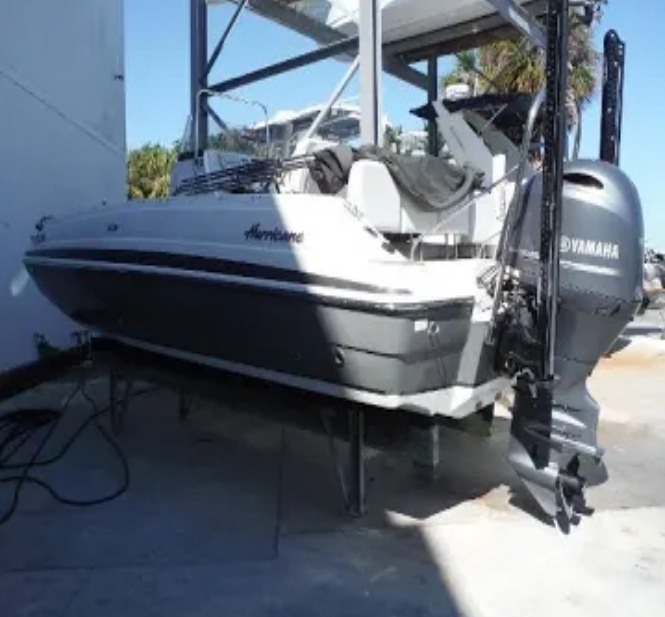 New 2019 hurricane center console