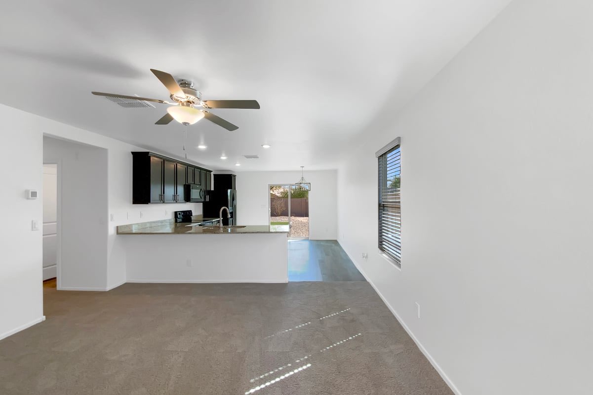 Move in available for rent 3 bedroom 2 bath