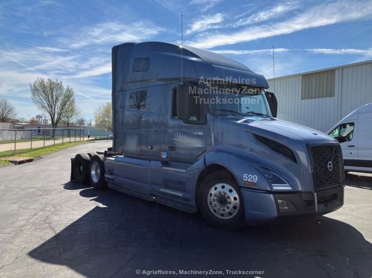Volvo VNL760 Tractor Unit