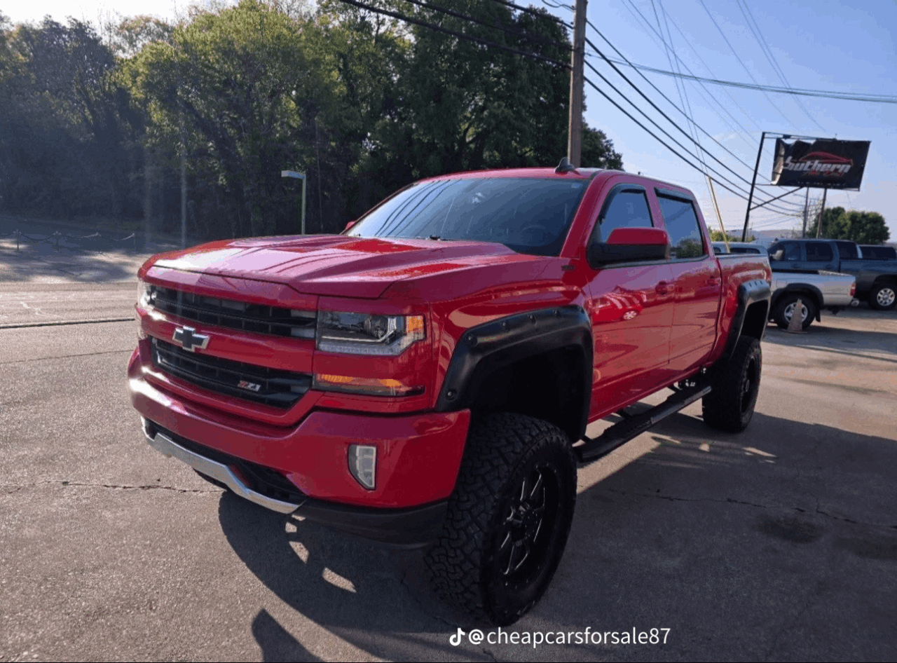 Chevrolet Silverado 1500 82,000 mi