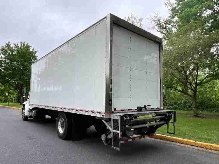 Used 2019 FREIGHTLINER Box Truck - Straight Truck BUSINESS CLASS M2 106 For Sale