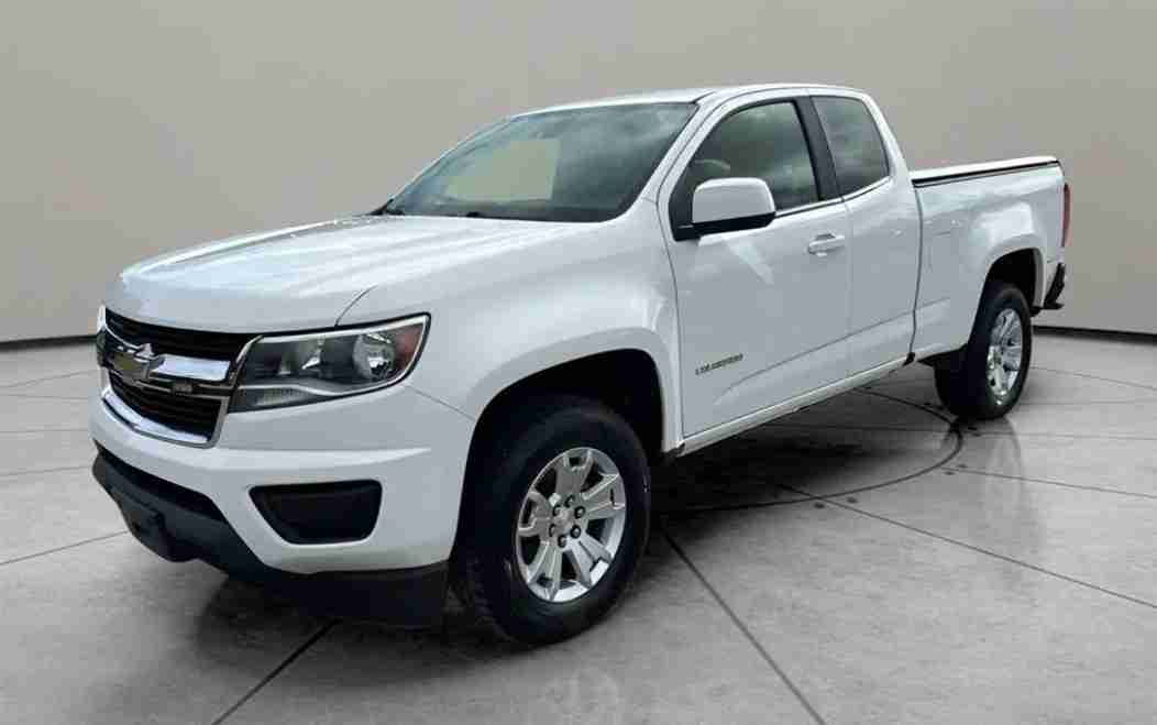 2020 Chevrolet Colorado LT 20,000 mi