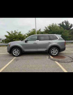 2020 Kia Telluride S 33,878 mi