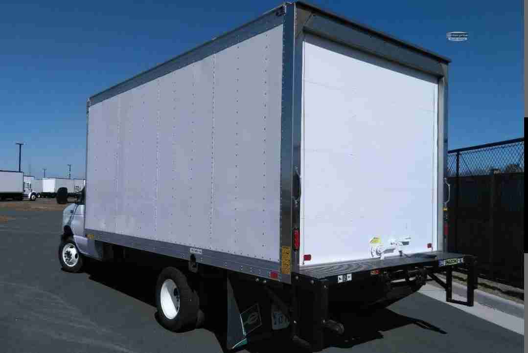 2024 Ford E350 SD