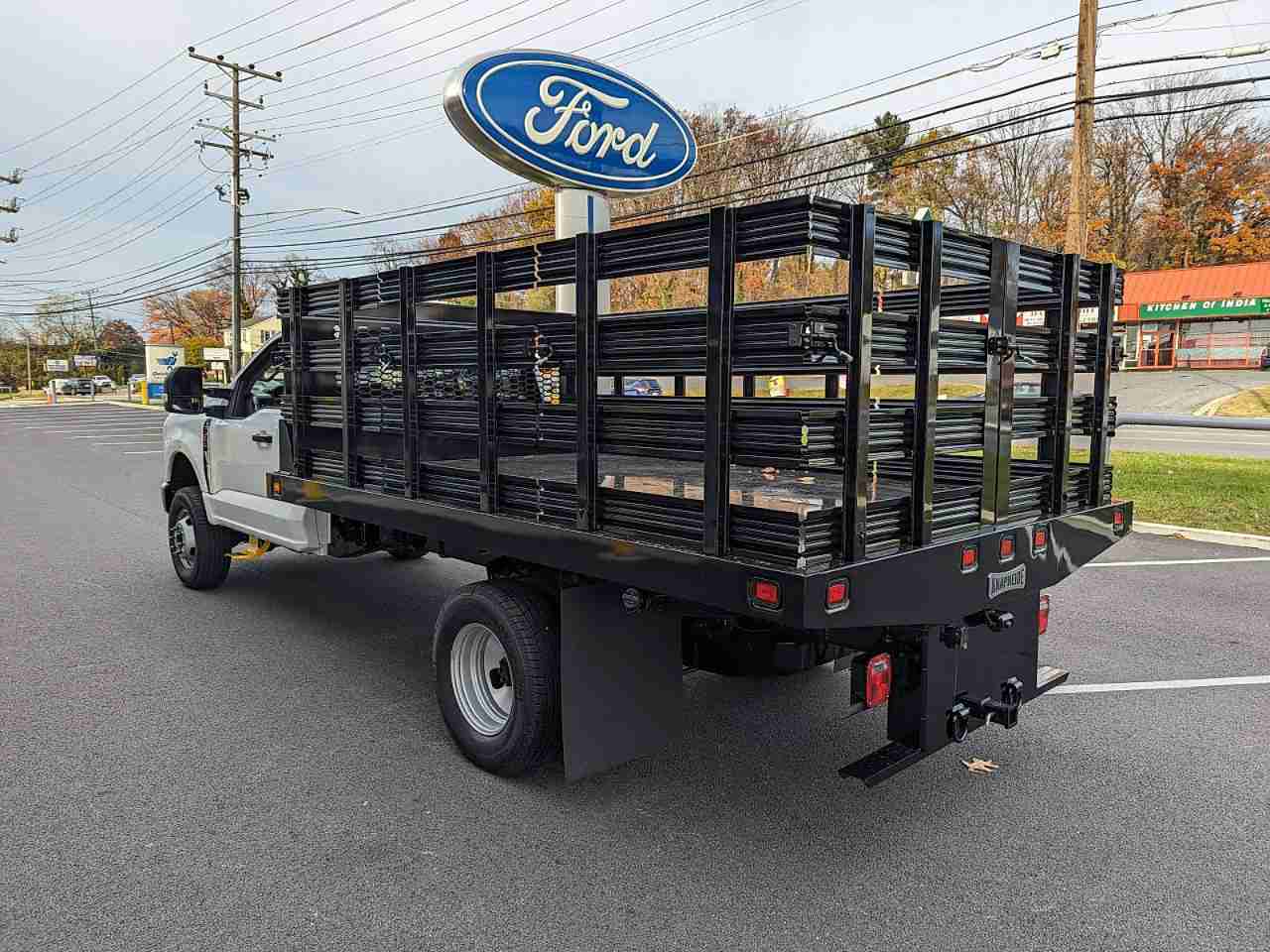 New 2024 FORD Stake Bed F350