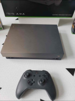 Xbox One X 1TB Bundle – Total 2 Controllers + Dual Charging station + COD MW