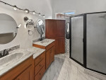3bedrooms available for rent