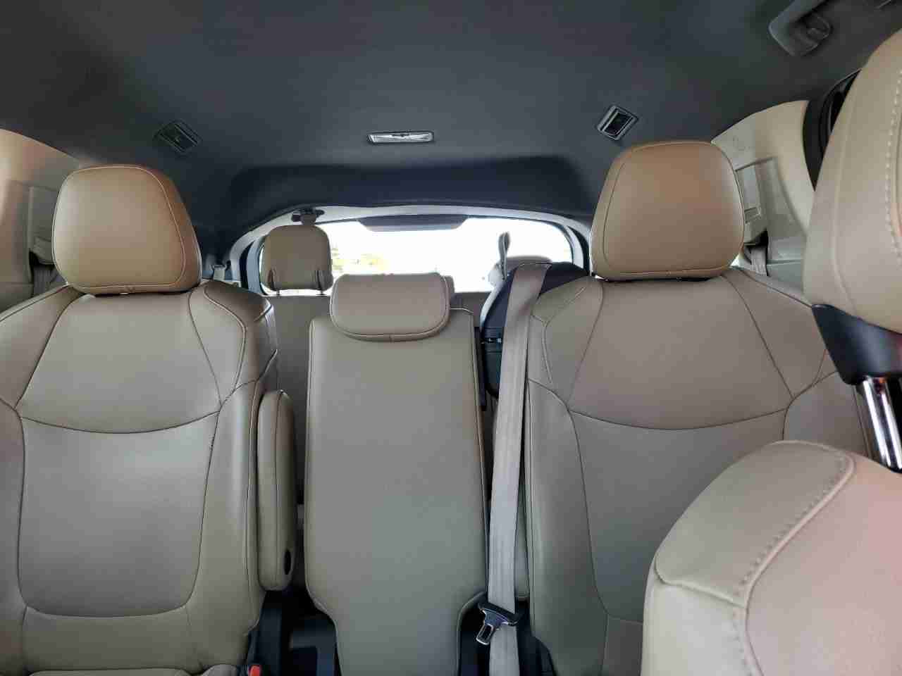 2021 Toyota Highlander Hybrid Platinum 31.35 mi