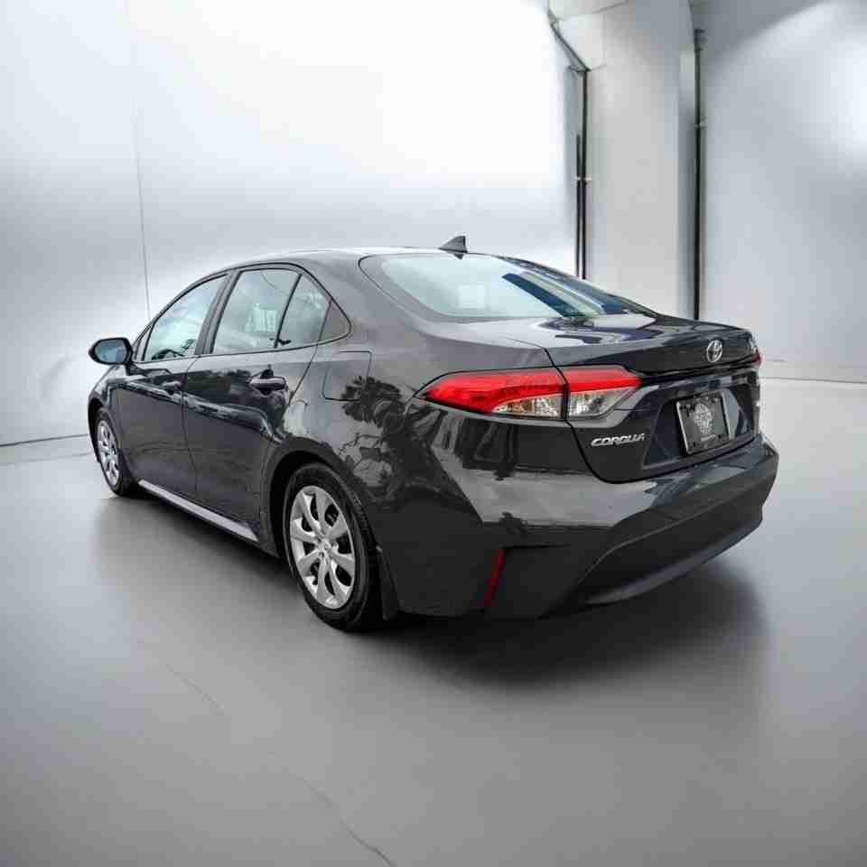 2023 Toyota Corolla LE 31,126 mi