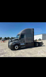 Freightliner CASCADIA 126