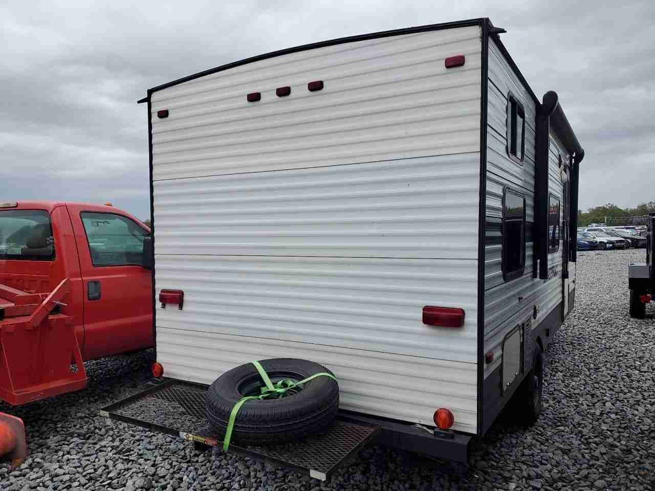 🚨 FOR SALE: 2022 Gulf Stream Kingsport Travel Trailer 🚨 🔥 Buy It Now: $4,200 🔥